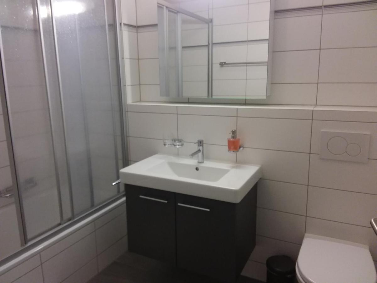 Ferienwohnung "Andre Und Mariana" In Taesch, Wallis, Schweiz Exterior foto