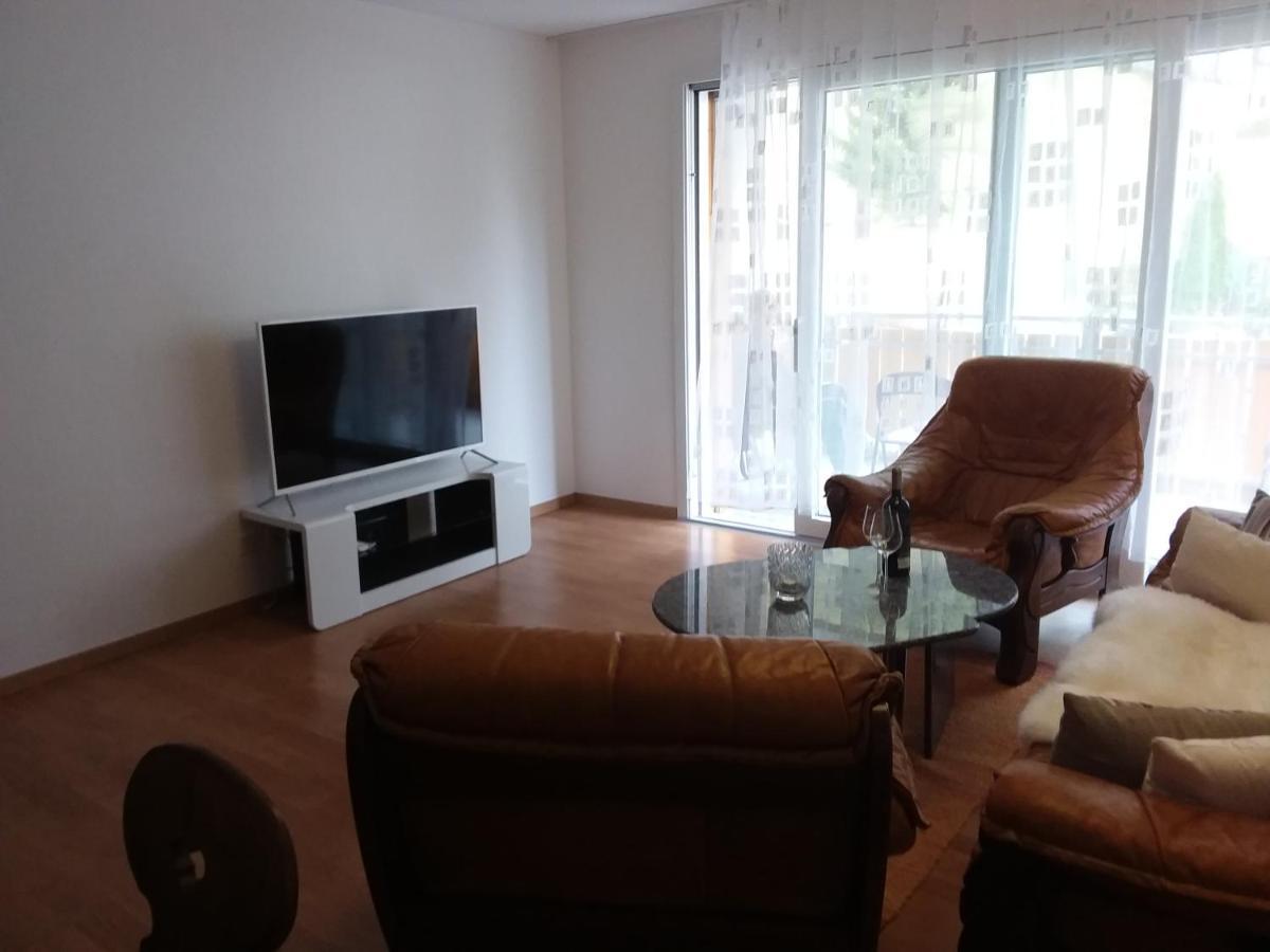 Ferienwohnung "Andre Und Mariana" In Taesch, Wallis, Schweiz Exterior foto